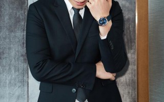朱亚文一家四口照，朱亚文一家四口照片