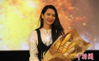 戚薇演的电影，戚薇演的电影有一个聋哑人和小女孩叫什么名字