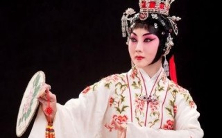 中国京剧像音像集萃穆桂英挂帅，中国京剧像音像集萃穆桂英挂帅天津